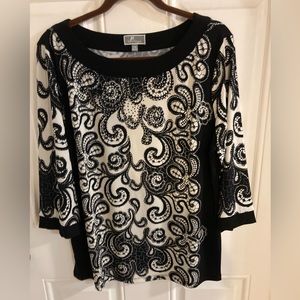XL Petite Black & Cream Top w/Rhinestones for subtle classy sparkle